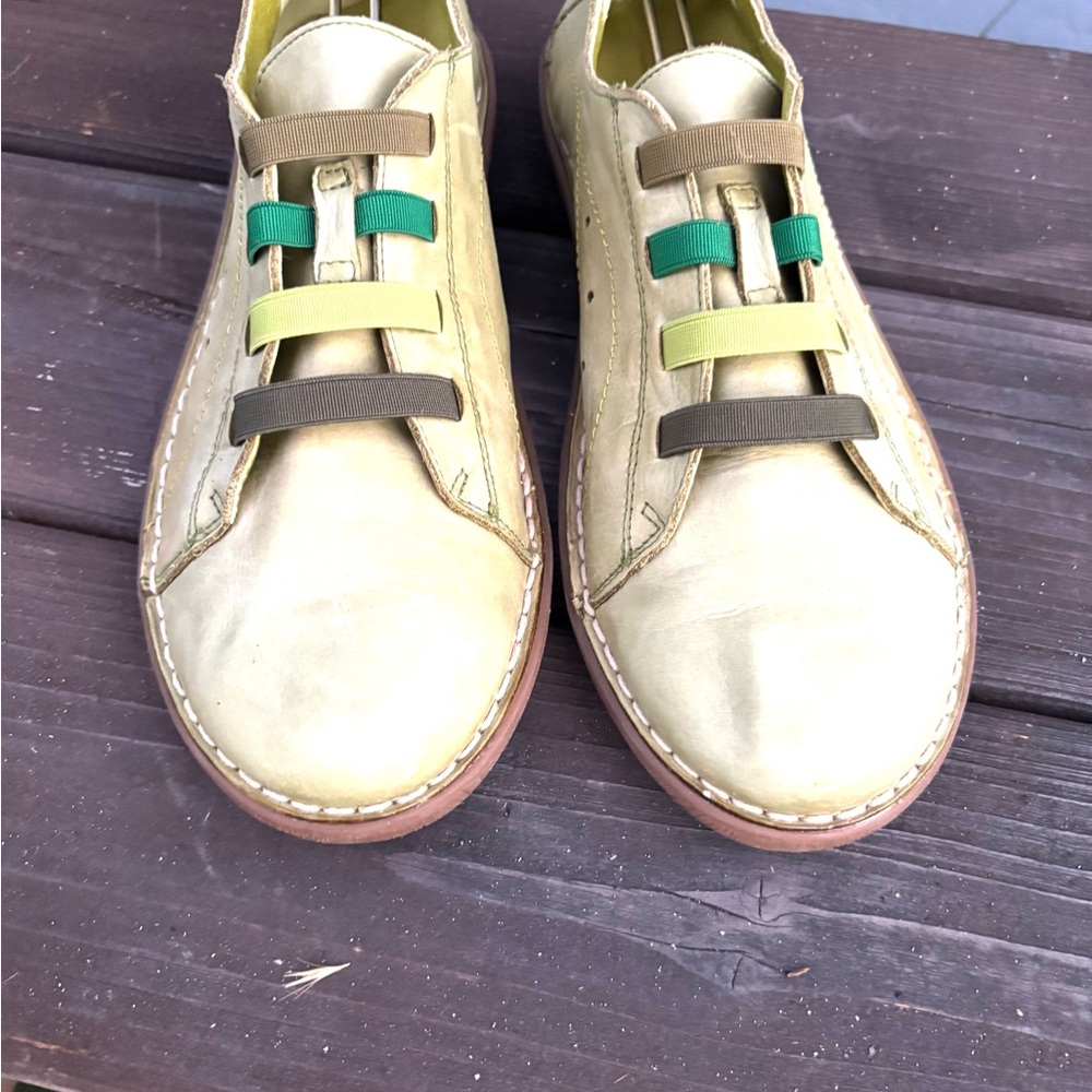 Stylish Green and Brown Men's Loafers